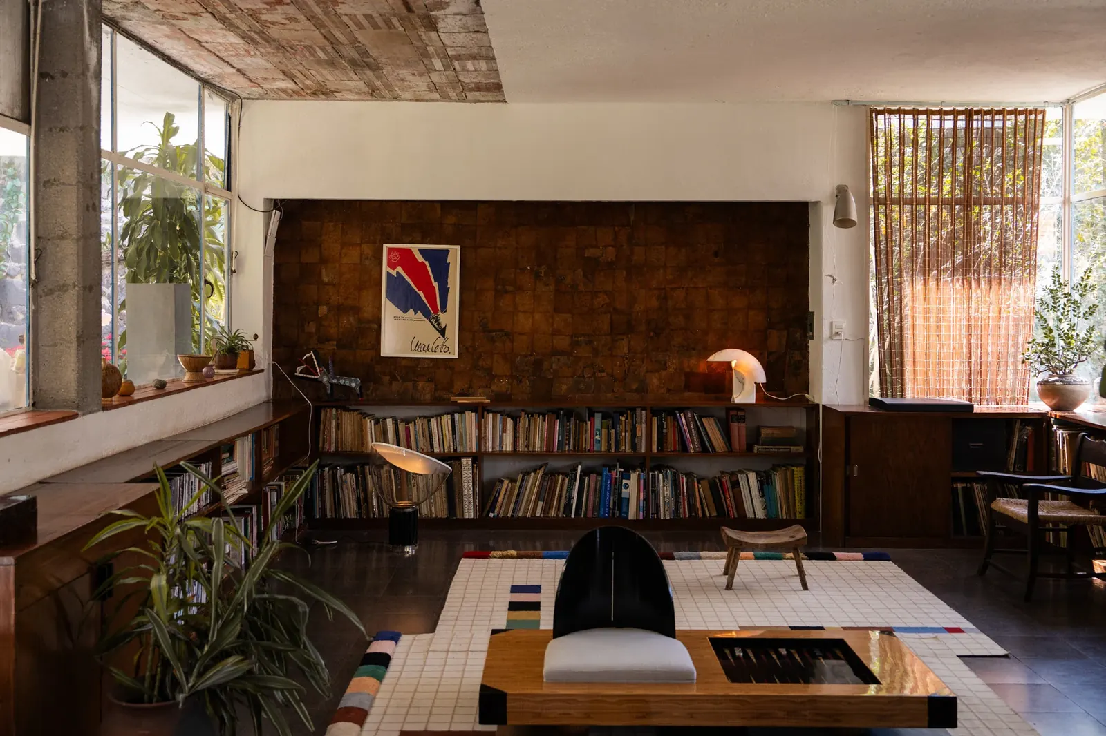 Interior biblioteca